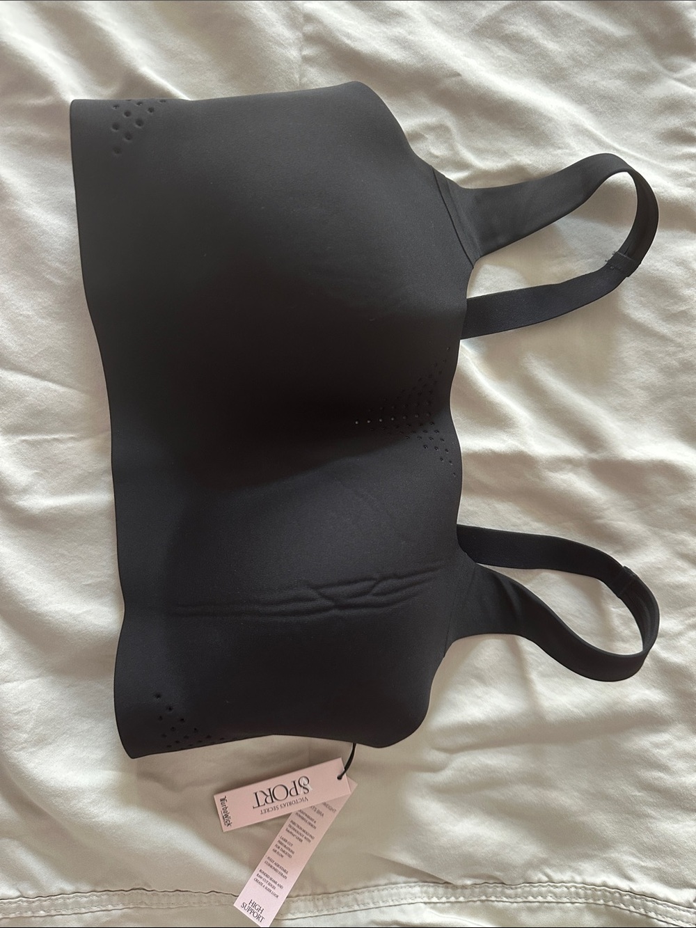 NWT Victoria’s Secret Featherweight Max Black  Sport Bra 36 DD